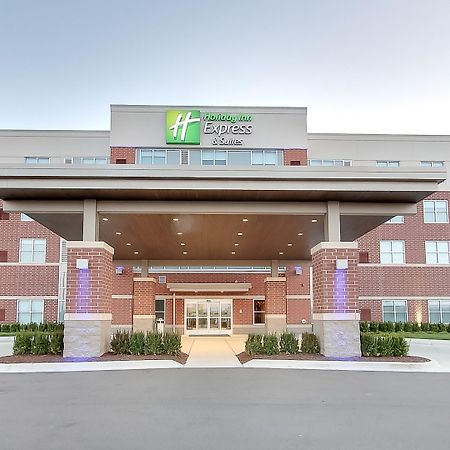 Holiday Inn Express&Suites Plymouth - Ann Arbor Area Exterior foto