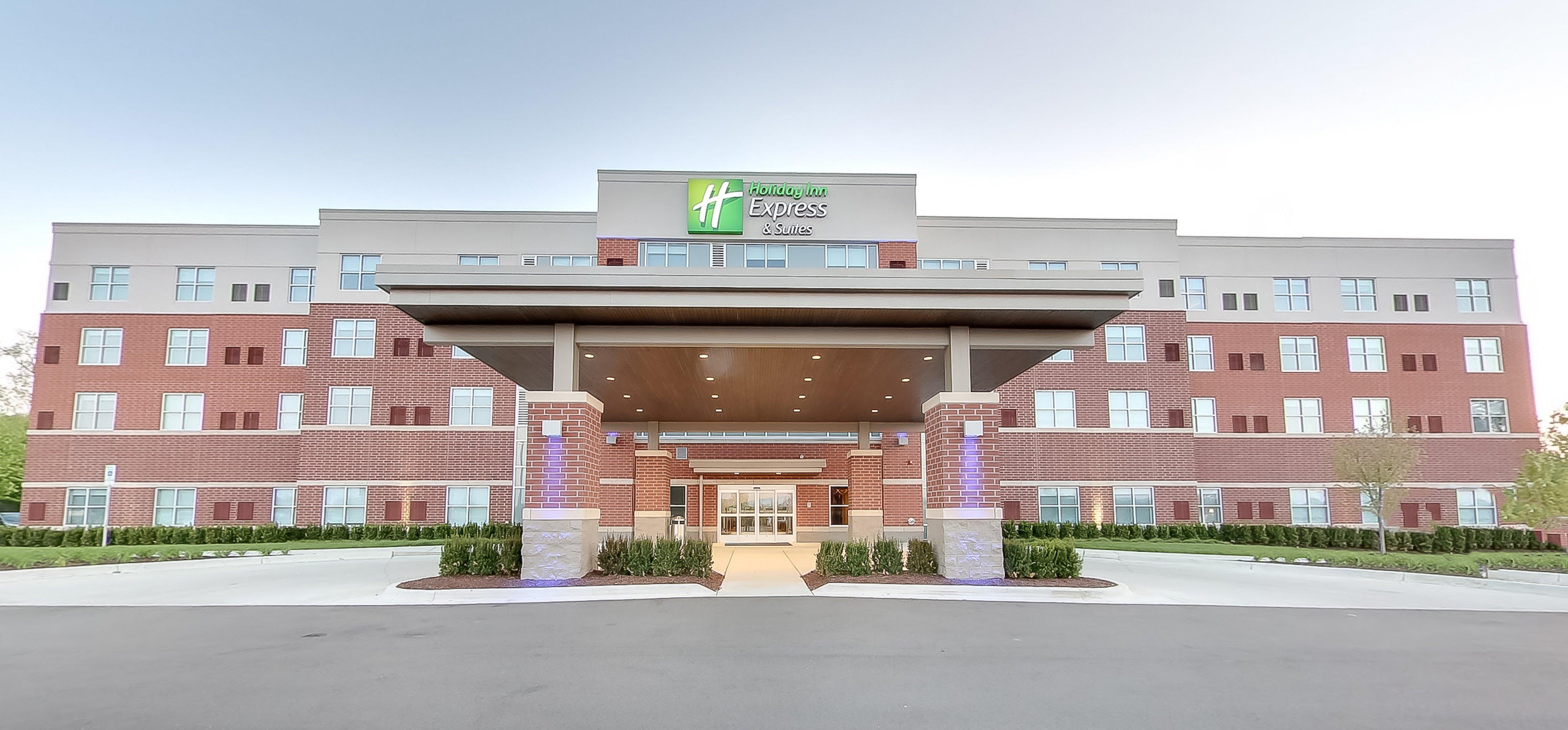 Holiday Inn Express&Suites Plymouth - Ann Arbor Area Exterior foto